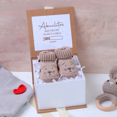 Anuncio de Embarazo Zapatitos